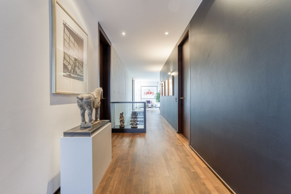 Der Flur im Obergeschoss eines Einfamilienhauses auf dem Petrisberg in Trier.